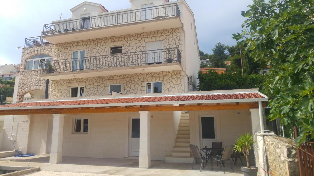 טרוגיר Apartments Penic מראה חיצוני תמונה