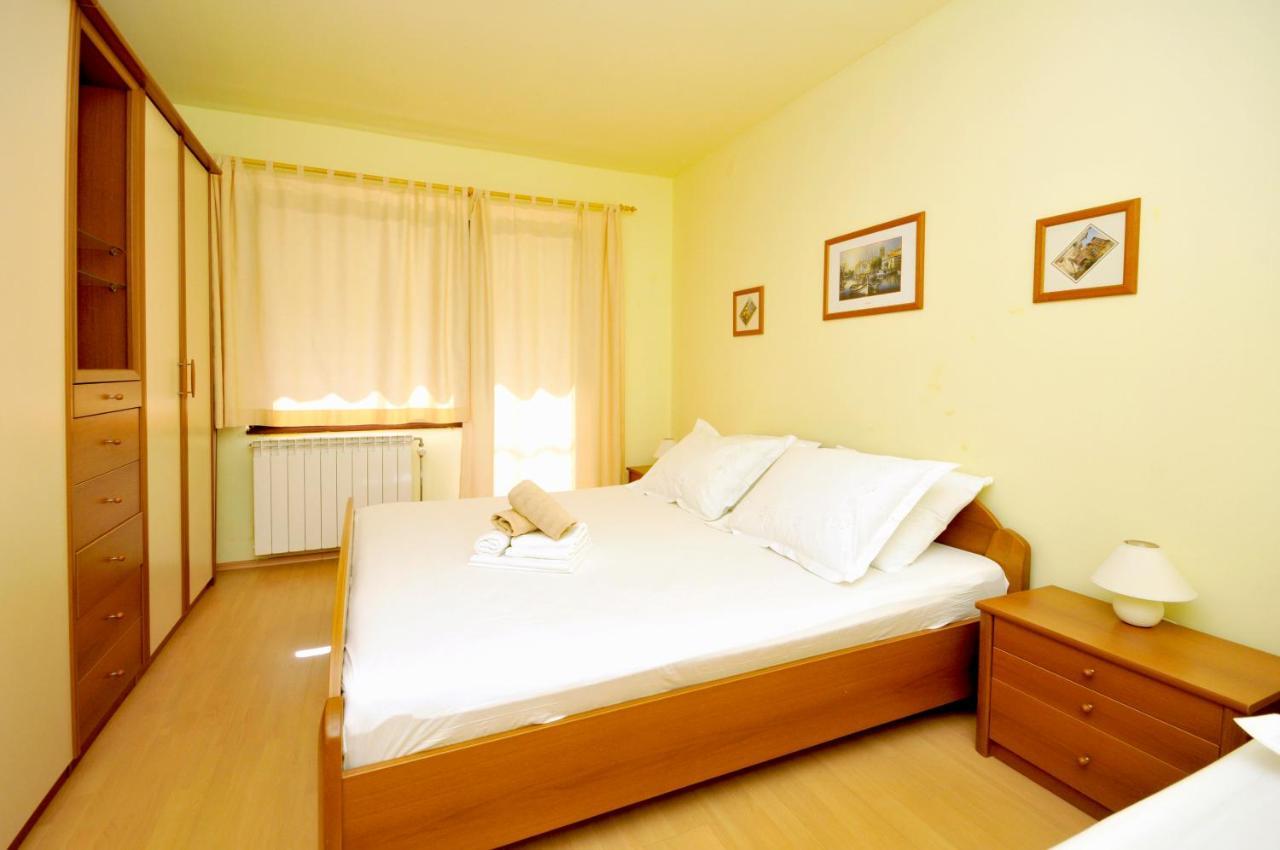 טרוגיר Apartments Penic מראה חיצוני תמונה